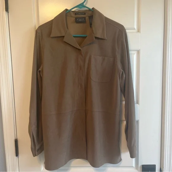 Liz Claiborne Crazy Horse Stretch Long Sleeve Button Down Shirt Tan - Picture 2 of 5